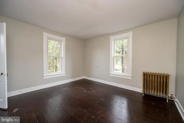 $275,900 | 449 South 3rd Street, Oakland, MD 21550