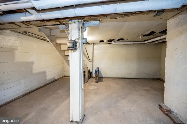 $275,900 | 449 South 3rd Street, Oakland, MD 21550