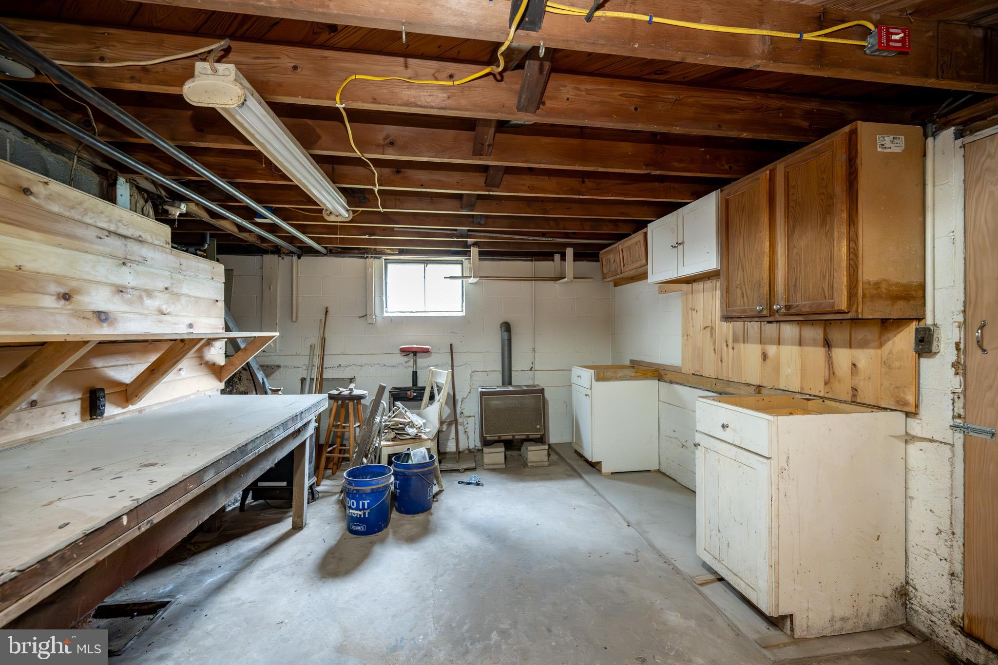 449 South 3rd Street Oakland, MD 21550 - Photo 57 of 64 a utility room with dryer and washer