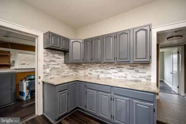 $275,900 | 449 South 3rd Street, Oakland, MD 21550