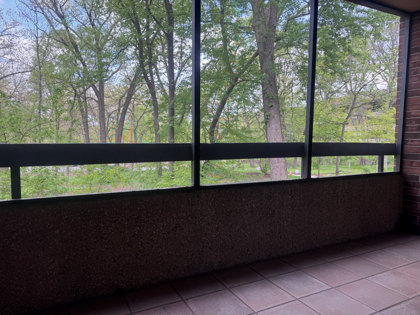 1401 Burr Oak Road, Unit 105B Hinsdale, IL 60521 - Photo 19 of 27