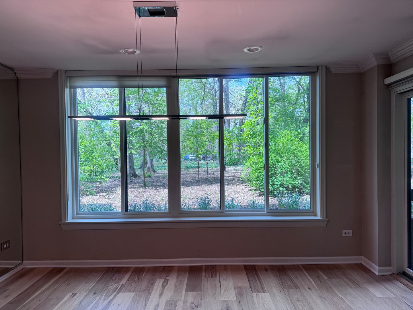 1401 Burr Oak Road, Unit 105B Hinsdale, IL 60521 - Photo 2 of 27