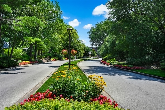 1401 Burr Oak Road, Unit 105B Hinsdale, IL 60521 - Photo 23 of 26