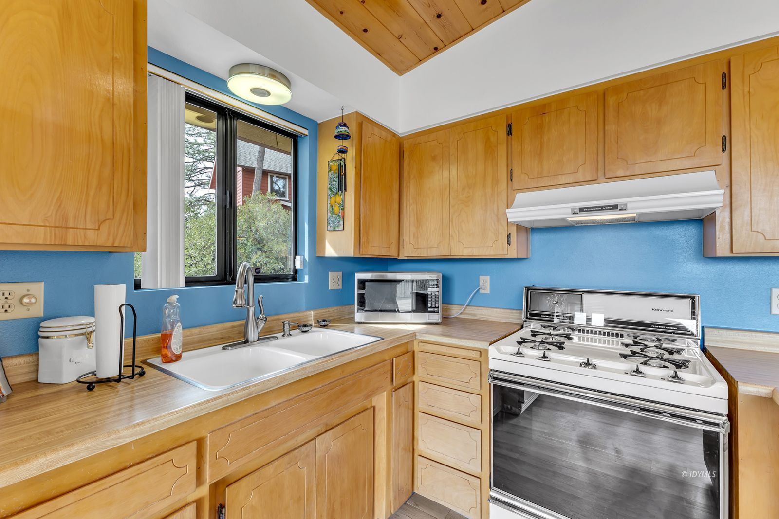 53440 West Ridge Road Idyllwild, CA 92549 - Photo 18 of 66 Untitled