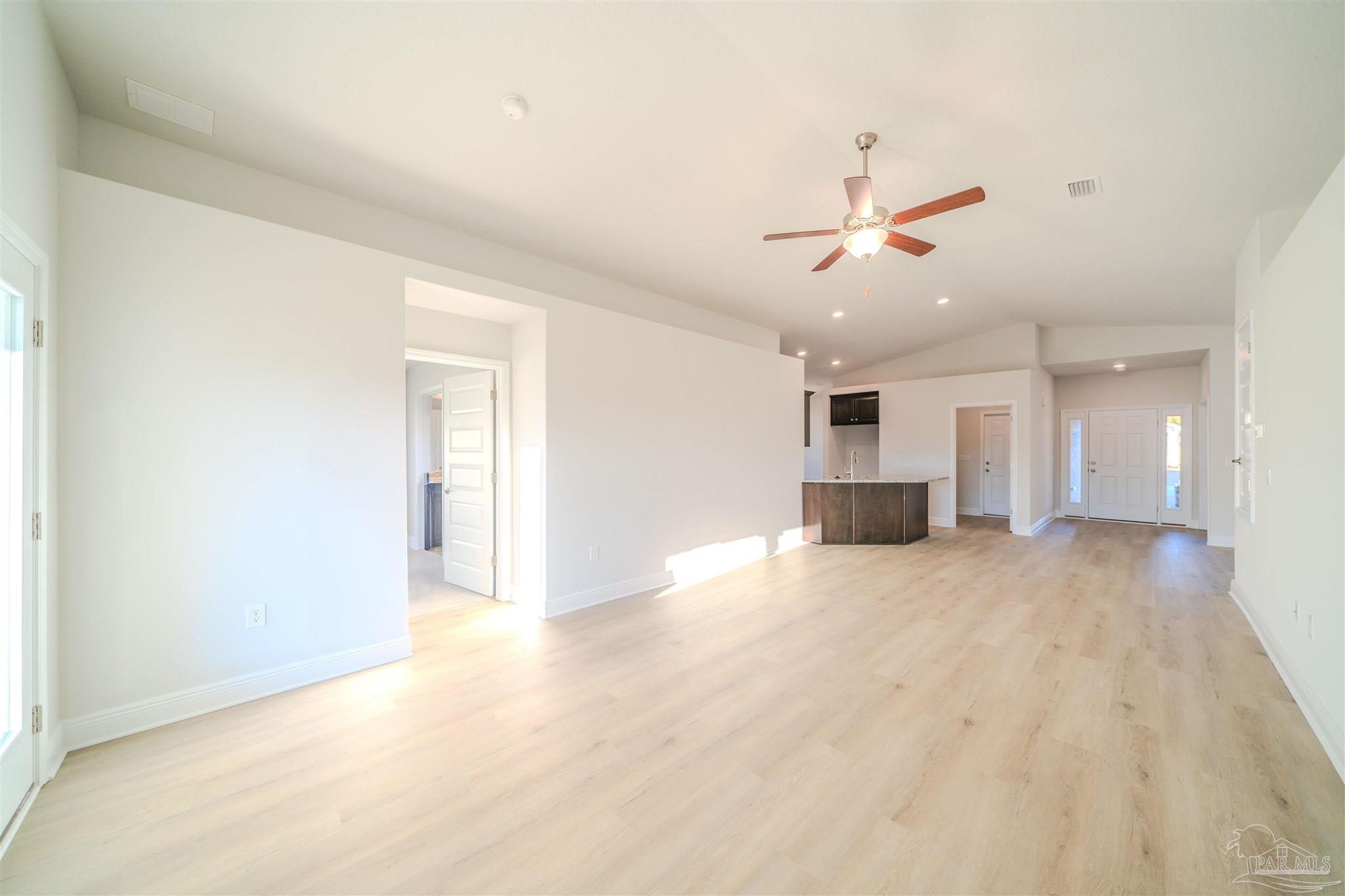 3319 Bliss Lane, Unit 14E Cantonment, FL 32533 - Photo 3 of 16