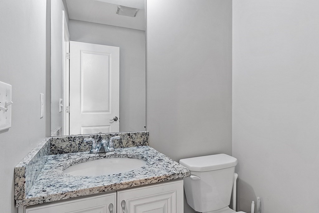 190 Pilgrim Road, Unit 190 Haverhill, MA 01832 - Photo 11 of 30 Gallery Image 11