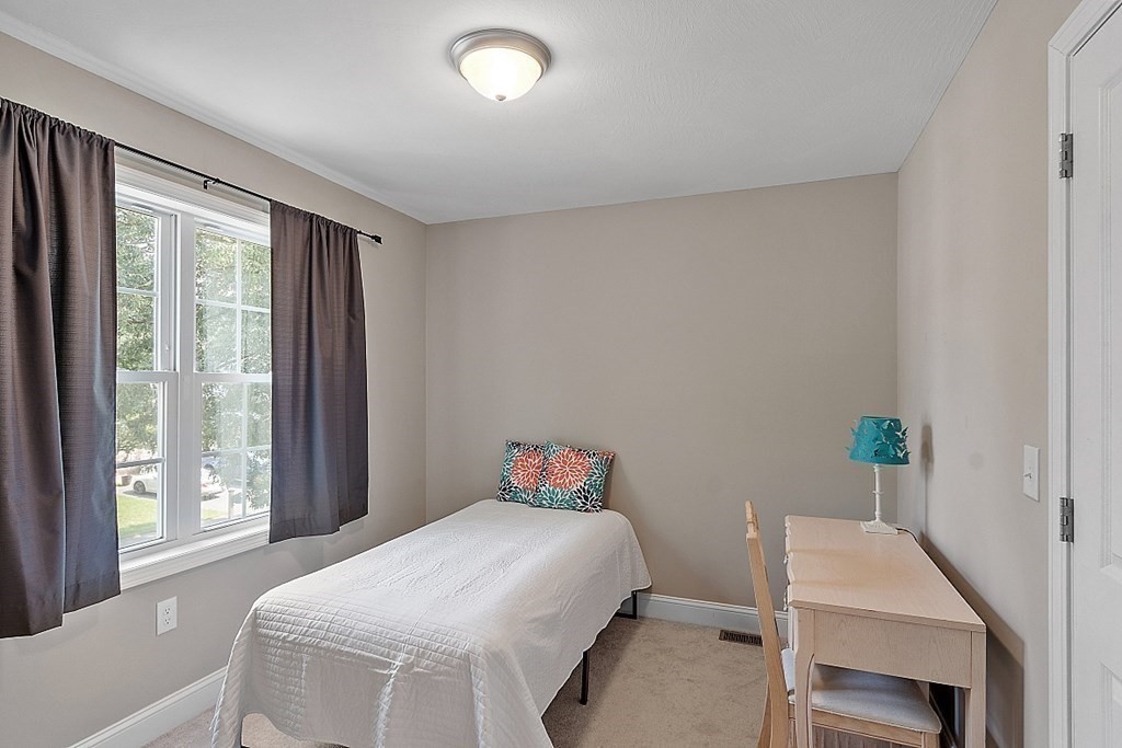 190 Pilgrim Road, Unit 190 Haverhill, MA 01832 - Photo 16 of 30 Gallery Image 16