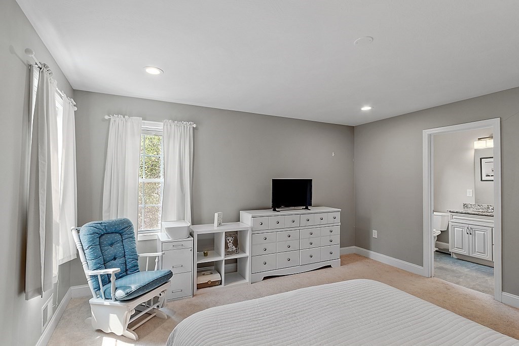 190 Pilgrim Road, Unit 190 Haverhill, MA 01832 - Photo 23 of 30 Gallery Image 23