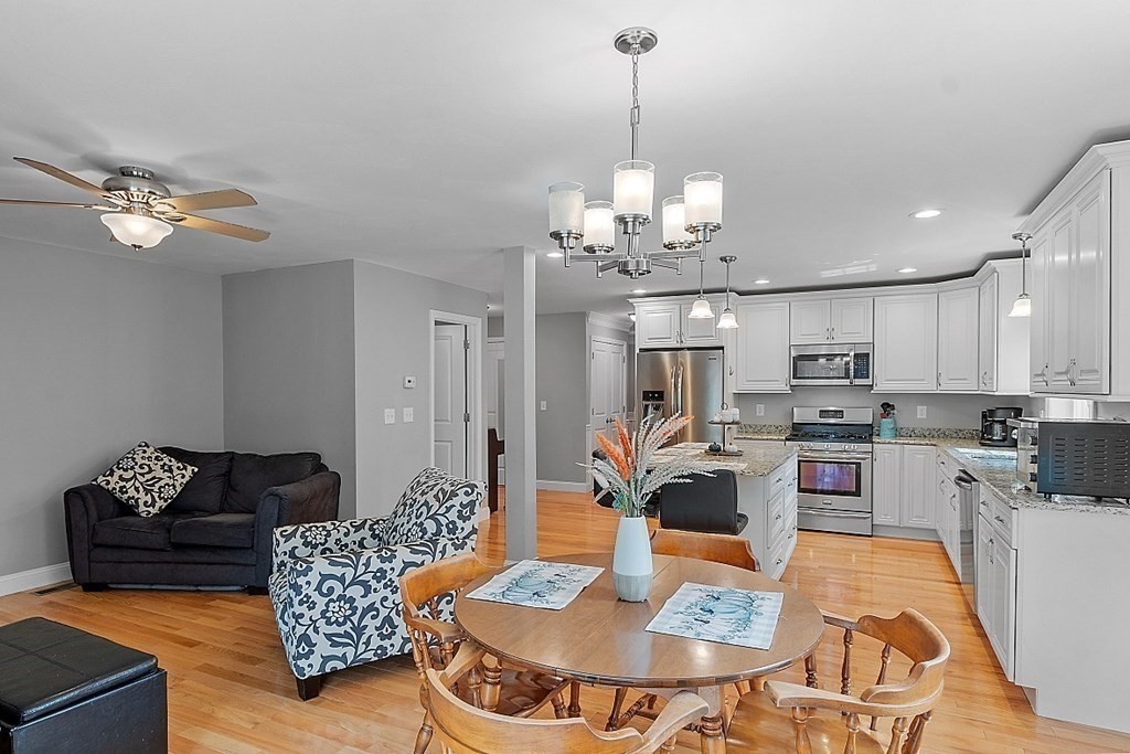 190 Pilgrim Road, Unit 190 Haverhill, MA 01832 - Photo 8 of 30 Gallery Image 8