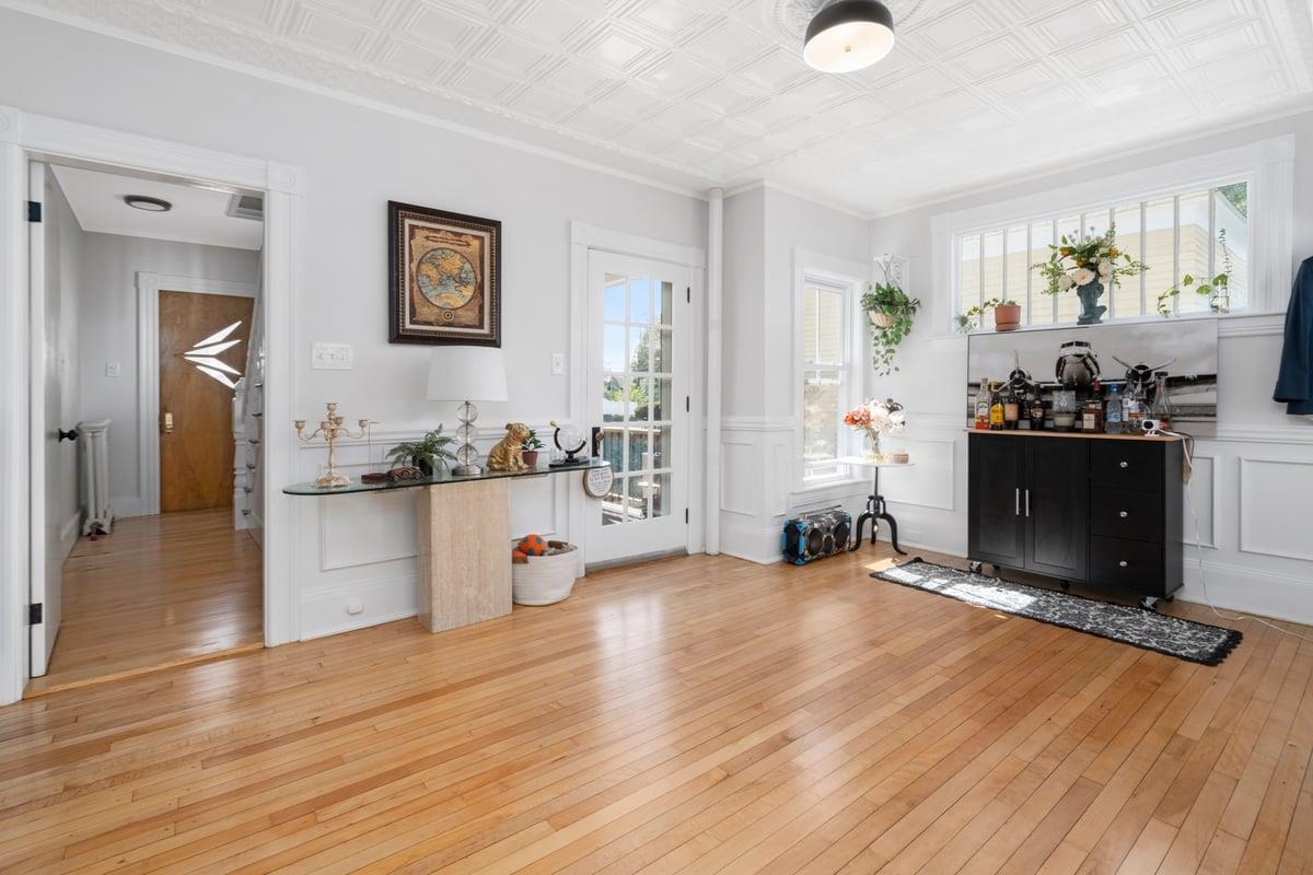 26 Reservoir Avenue Manchester, NH 03104 - Photo 12 of 60