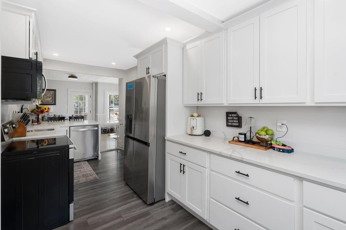 26 Reservoir Avenue Manchester, NH 03104 - Photo 17 of 60