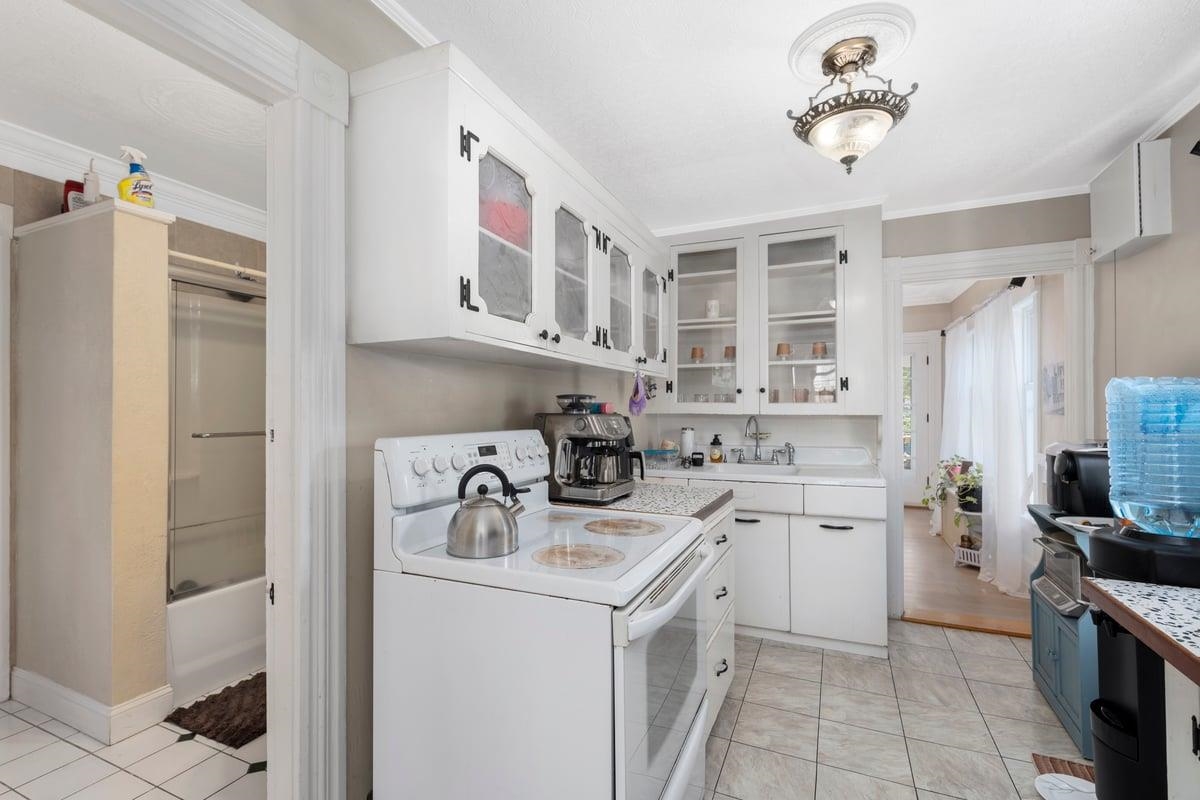 26 Reservoir Avenue Manchester, NH 03104 - Photo 44 of 60