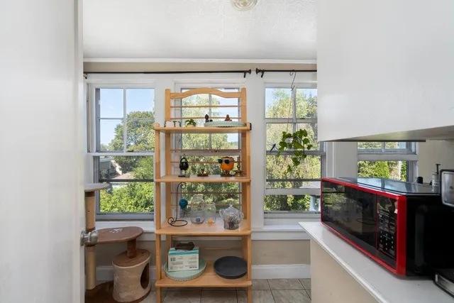 $659,000 | 26 Reservoir Avenue, Manchester, NH 03104