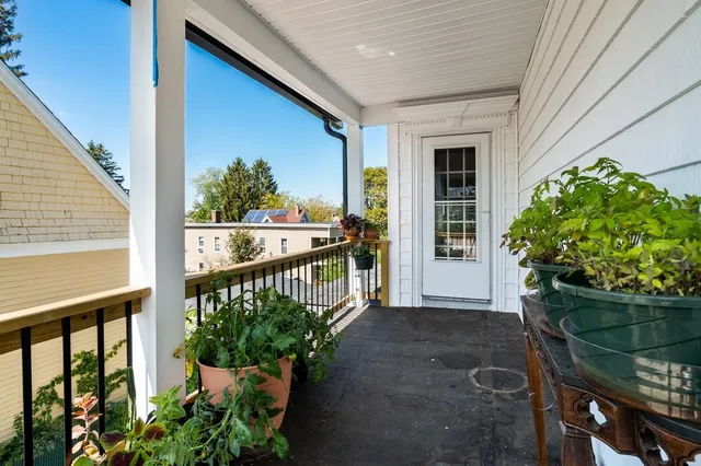 $659,000 | 26 Reservoir Avenue, Manchester, NH 03104