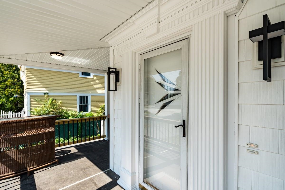 26 Reservoir Avenue Manchester, NH 03104 - Photo 8 of 60