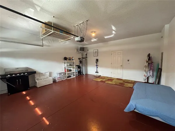 $2,700 | 1483 Hillview Lane, Tarpon Springs, FL 34689