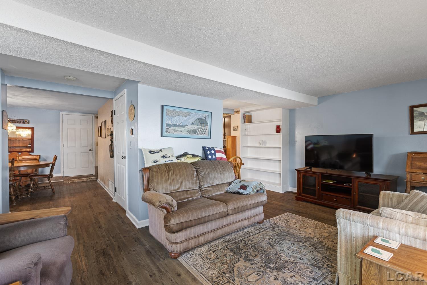 3088 Marsh Road Onsted, MI 49265 - Photo 5 of 55 50223432-b757784c-4f83-420c-a4bd-ad17739c1d17.JPG