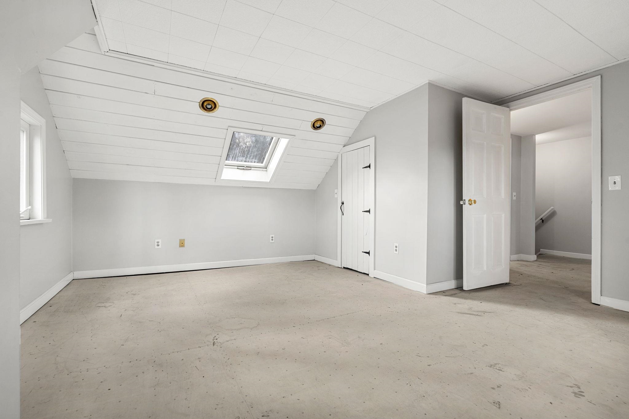19 McGrath Road Pelham, NH 03076 - Photo 25 of 40 Gallery Image 25