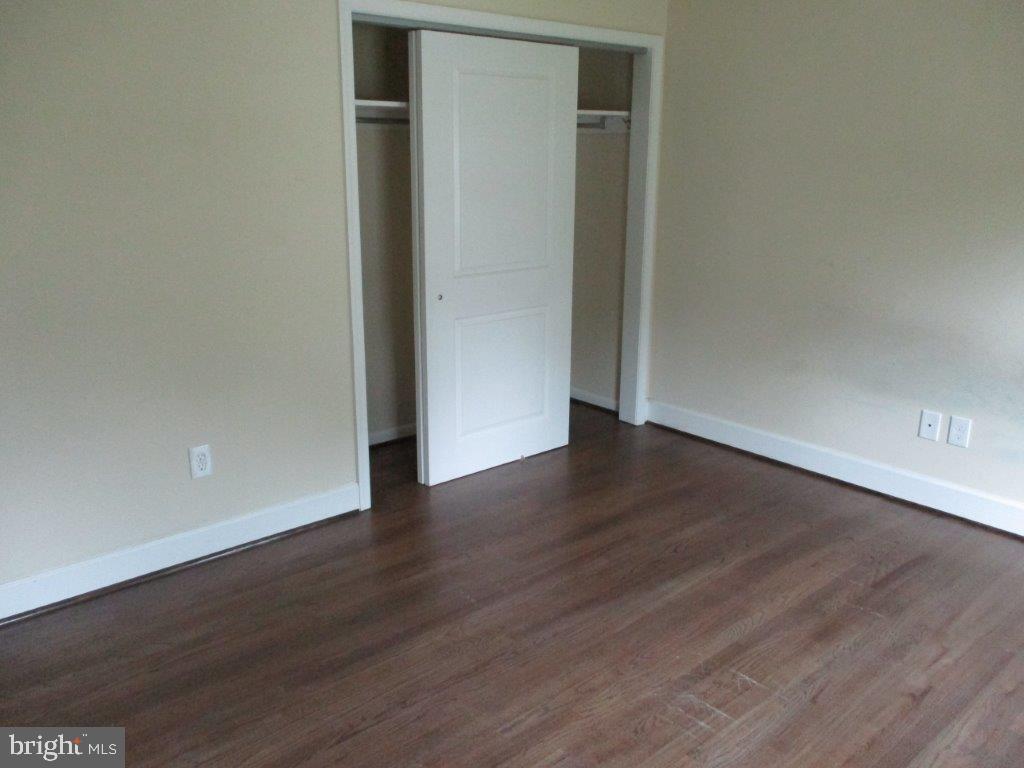 1095 Roberts Road Media, PA 19063 - Photo 17 of 40 master bedroom closet