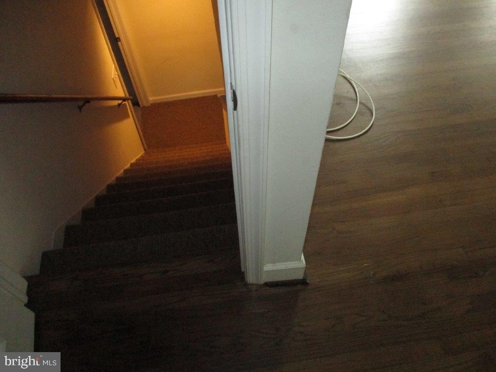 1095 Roberts Road Media, PA 19063 - Photo 23 of 40 view from 2nd floor down to stairs