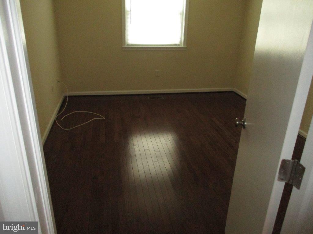 1095 Roberts Road Media, PA 19063 - Photo 30 of 40 entry to 2nd floor bedroom
