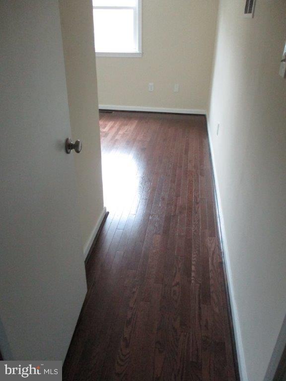 1095 Roberts Road Media, PA 19063 - Photo 39 of 40 entry hall
