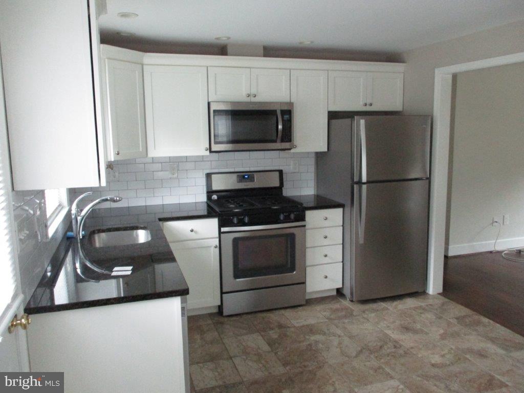 1095 Roberts Road Media, PA 19063 - Photo 6 of 40 view of kitchen from back door