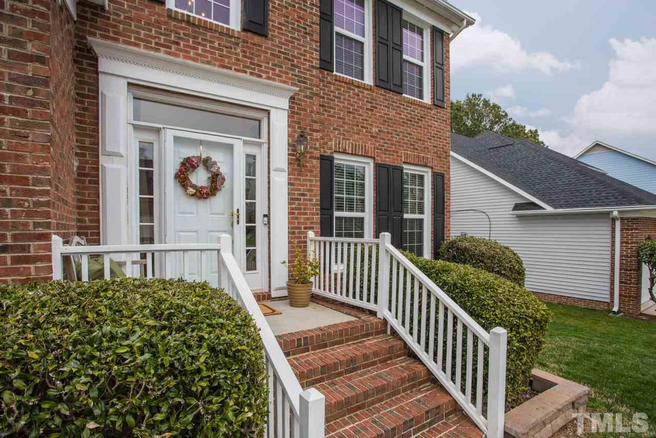 2328 Bolingbrook Lane Raleigh, NC 27613 - Photo 2 of 30