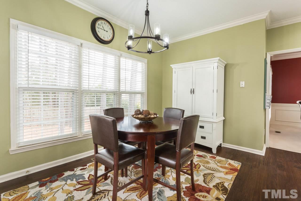 2328 Bolingbrook Lane Raleigh, NC 27613 - Photo 13 of 30