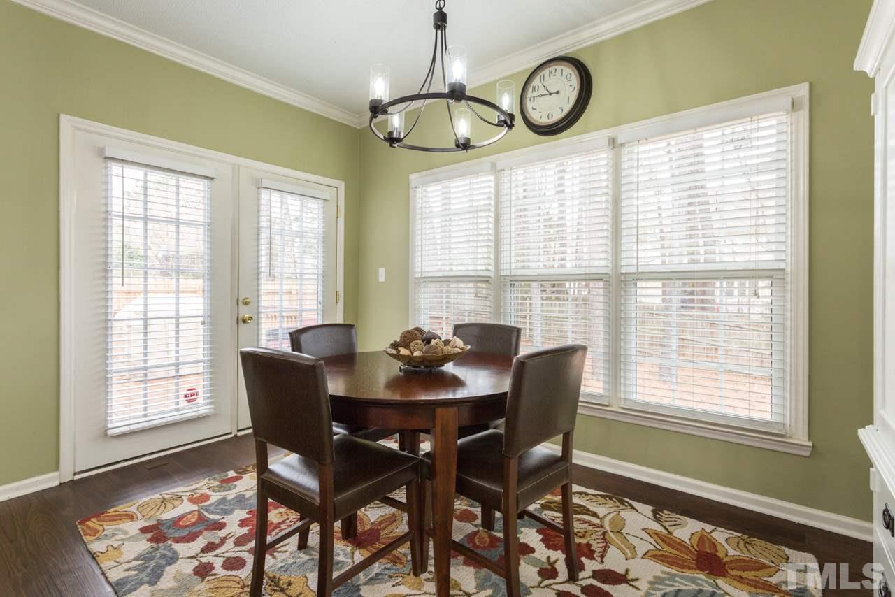 2328 Bolingbrook Lane Raleigh, NC 27613 - Photo 14 of 30