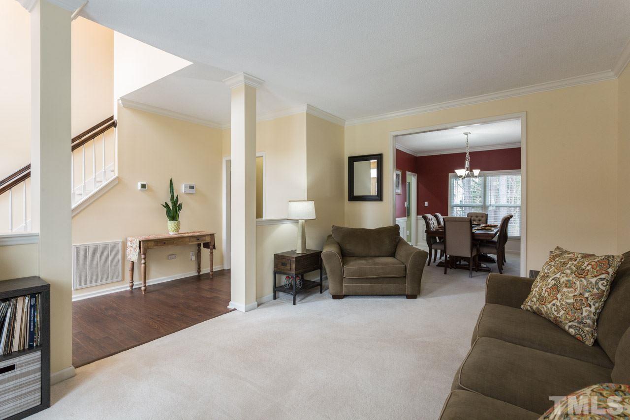 2328 Bolingbrook Lane Raleigh, NC 27613 - Photo 8 of 30