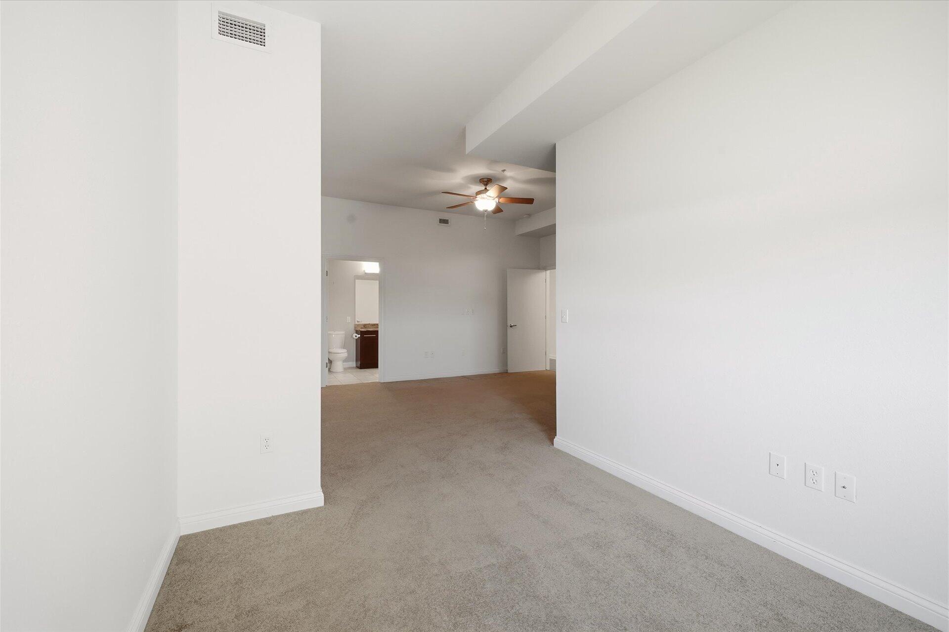 106 West Seeboth Street, Unit 920 Milwaukee, WI 53204 - Photo 27 of 51 Den