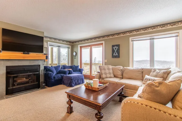 $675,000 | 203 Powderhorn Road, Unit 1001, Burke, VT 05832