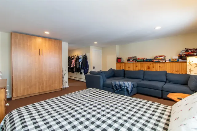 $675,000 | 203 Powderhorn Road, Unit 1001, Burke, VT 05832