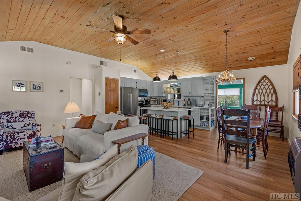 2700 Yellow Mountain Road Cullowhee, NC 28723 - Photo 15 of 46 Gallery Image 15