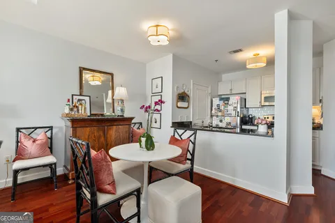 $325,000 | 325 East Paces Ferry Road Northeast, Unit 1206, Atlanta, GA 30305
