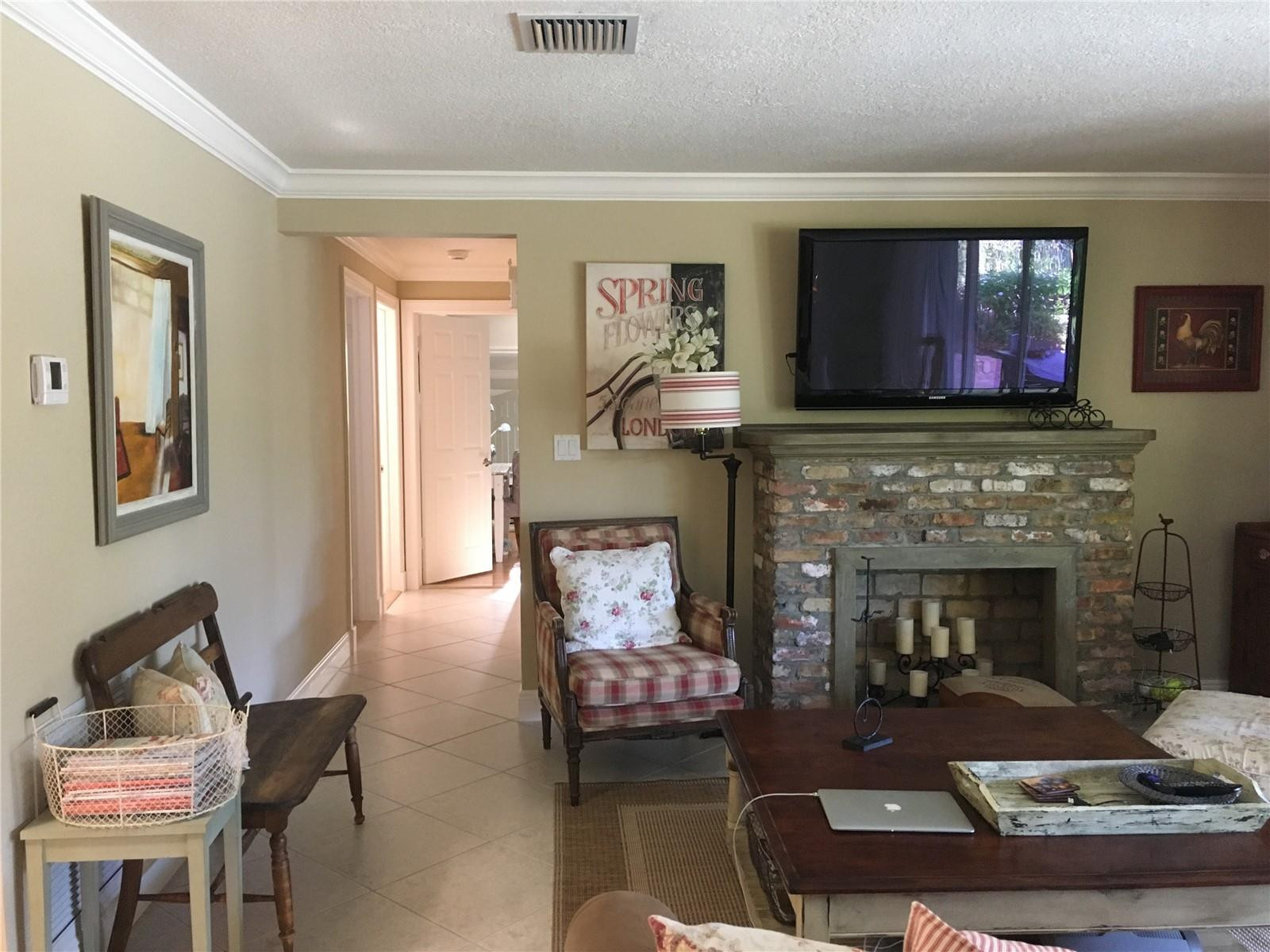 1341 West Camino Real Boca Raton, FL 33486 - Photo 7 of 35 Photo 7