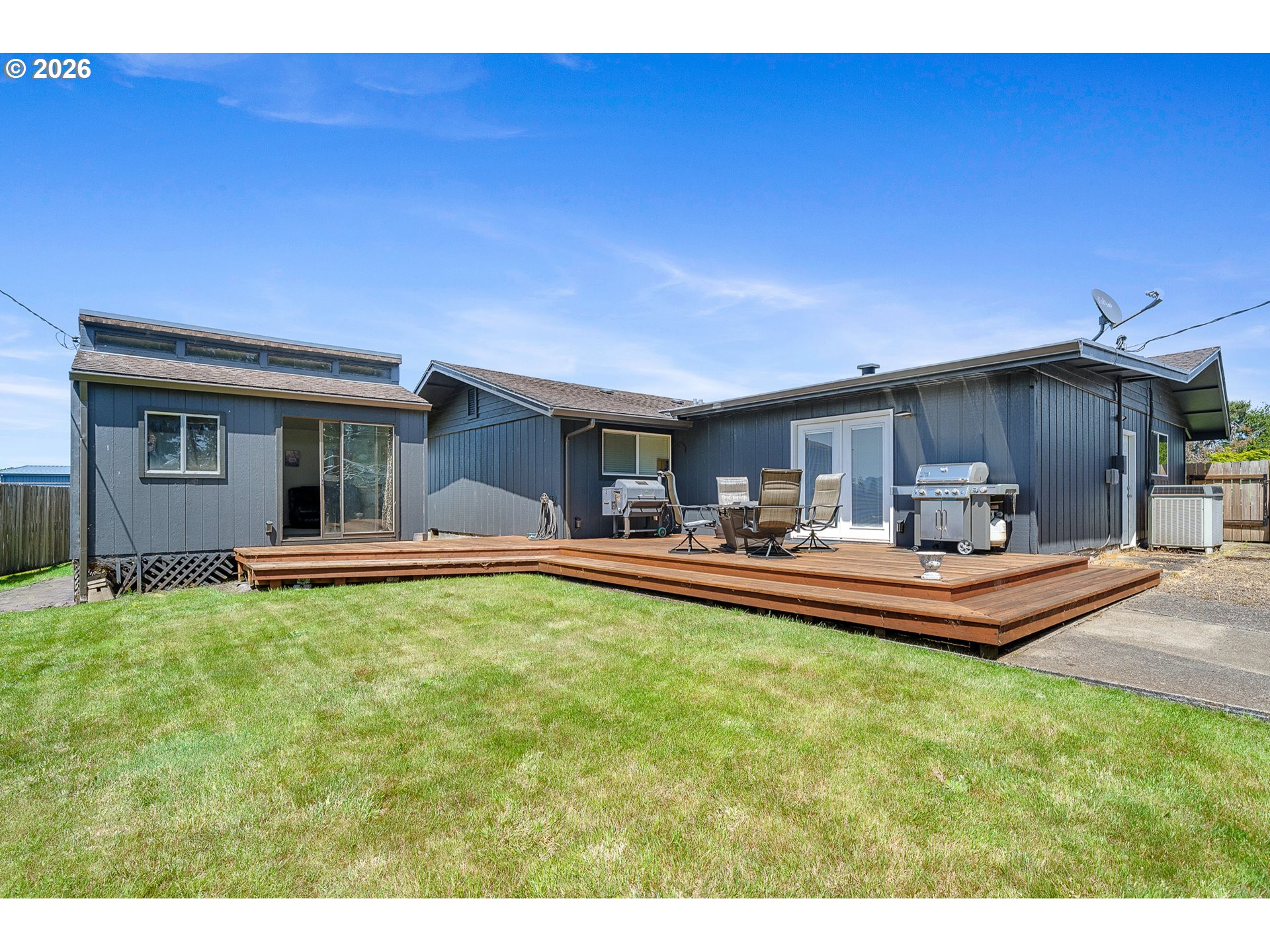 4005 Filbert Street Tillamook, OR 97141 - Photo 21 of 32