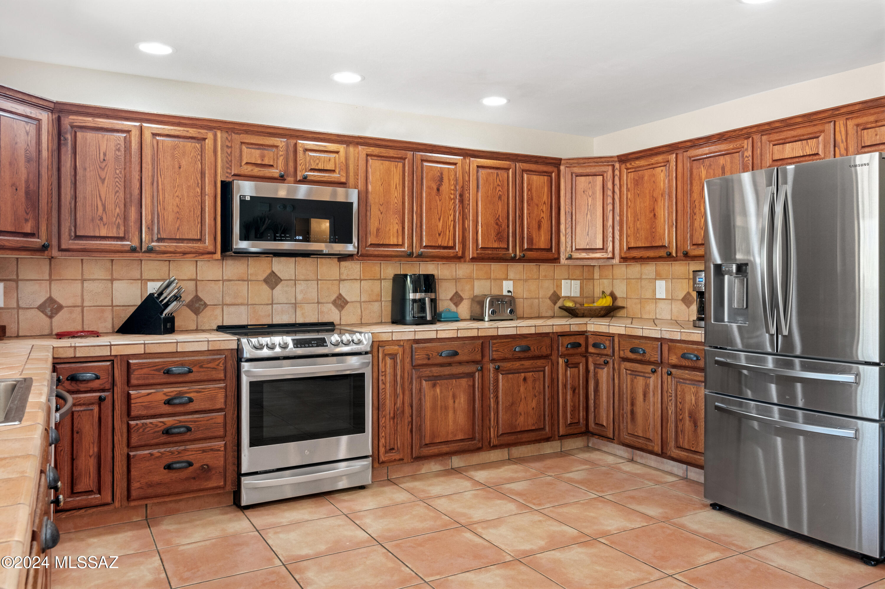 14445 North Swan Road Tucson, AZ 85739 - Photo 13 of 50