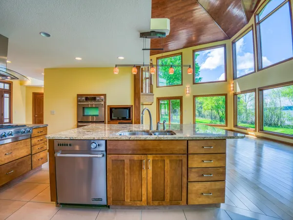 $1,285,000 | 10586 Turtle River Lake Road Northeast, Bemidji, MN 56601
