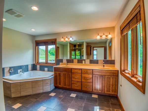 $1,285,000 | 10586 Turtle River Lake Road Northeast, Bemidji, MN 56601