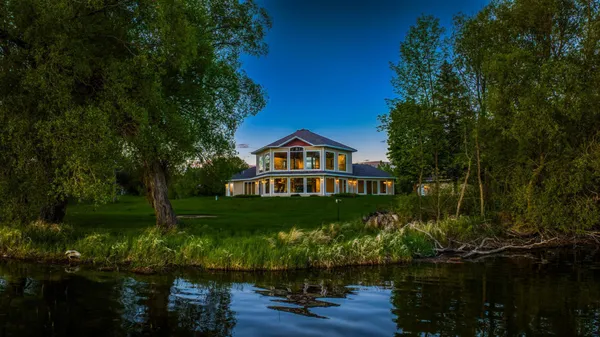 $1,285,000 | 10586 Turtle River Lake Road Northeast, Bemidji, MN 56601