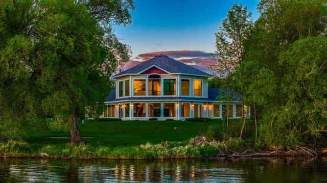 $1,285,000 | 10586 Turtle River Lake Road Northeast, Bemidji, MN 56601