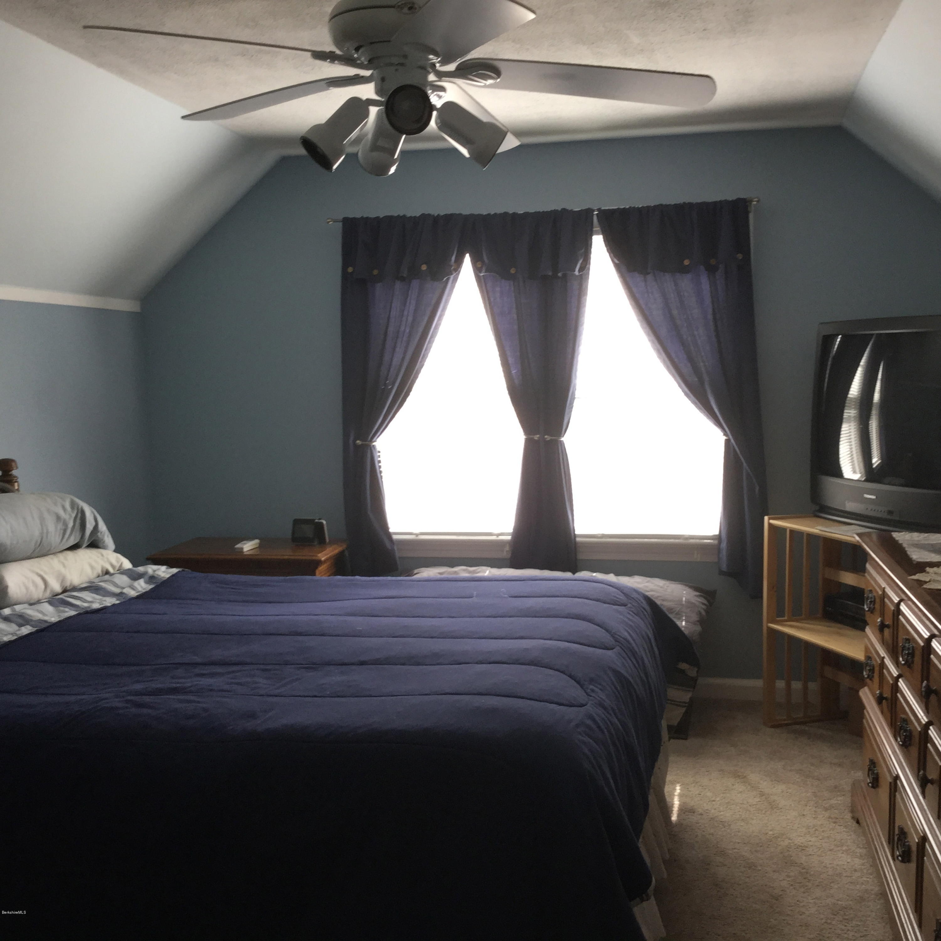 258 Holmes Road Pittsfield, MA 01201 - Photo 15 of 32 IMG_2053