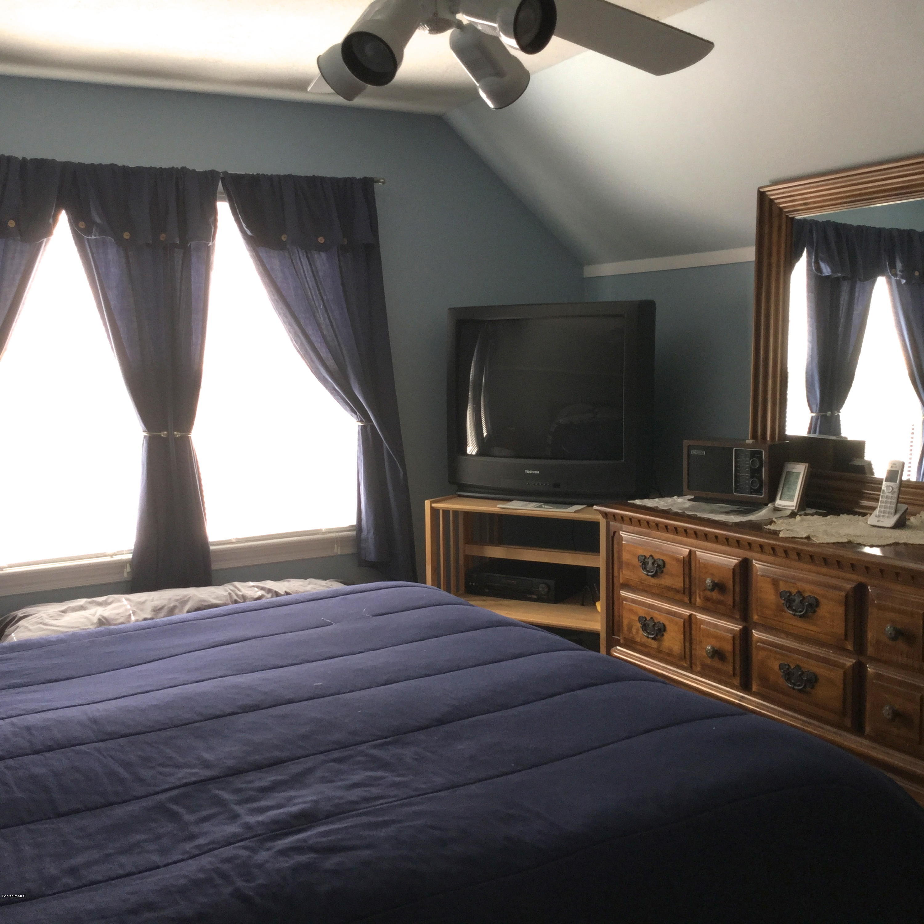 258 Holmes Road Pittsfield, MA 01201 - Photo 17 of 32 IMG_2054