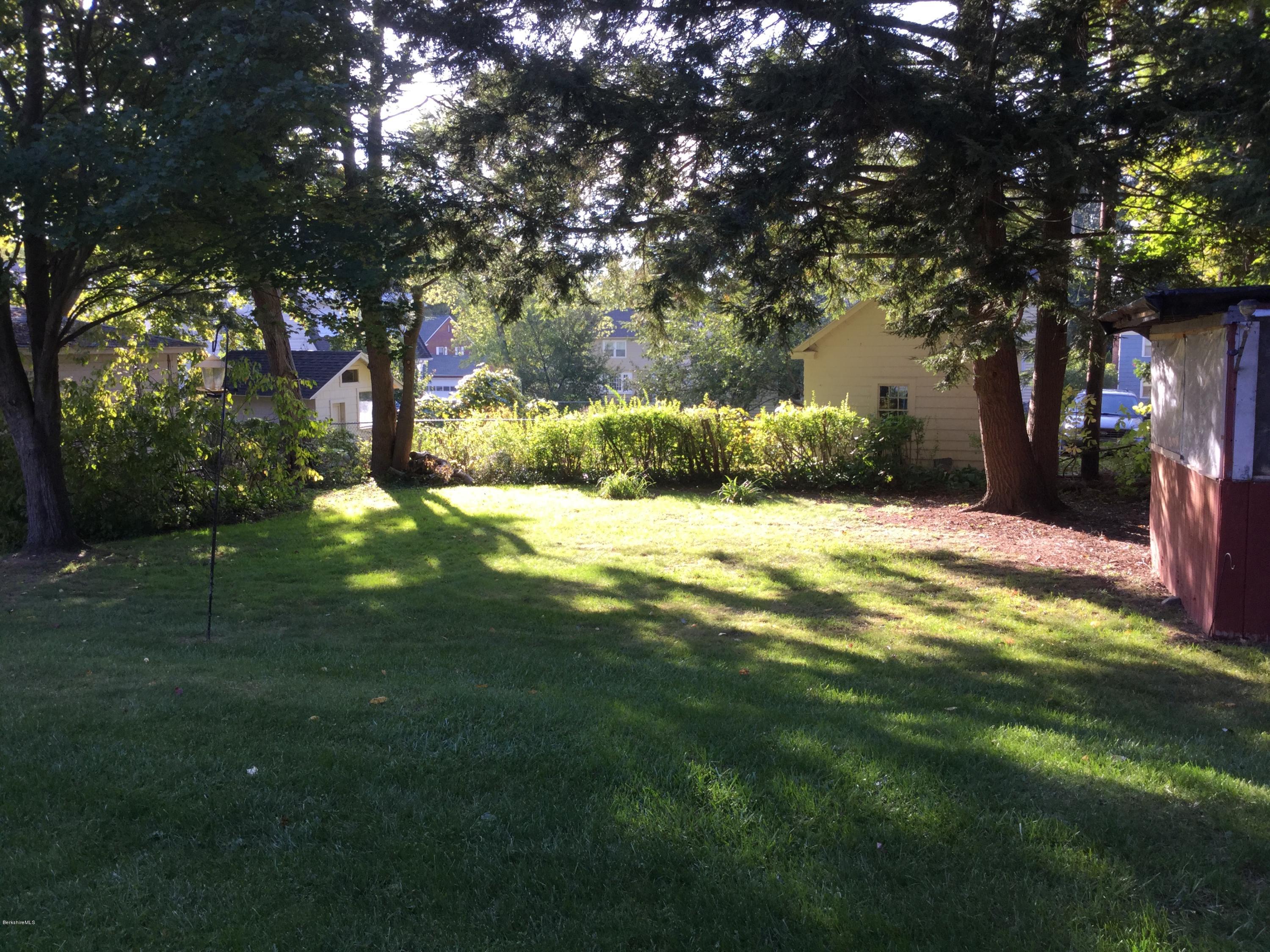 258 Holmes Road Pittsfield, MA 01201 - Photo 28 of 32 IMG_2023