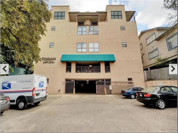 $1,695 | 2409 Leon Street, Unit 307, Austin, TX 78705