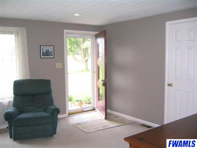 1735 Winters Road Fort Wayne, IN 46819 - Photo 2 of 10