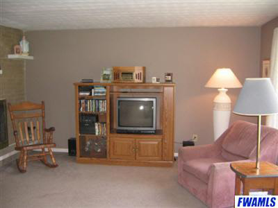 1735 Winters Road Fort Wayne, IN 46819 - Photo 3 of 10