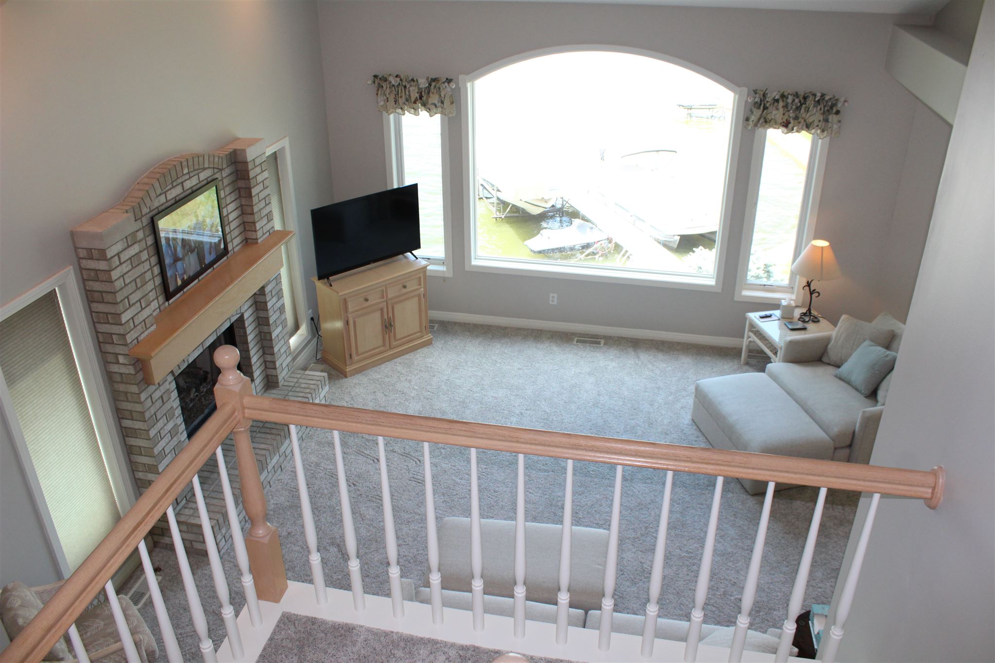 580 Spring Beach Road Rome City, IN 46784 - Photo 5 of 36